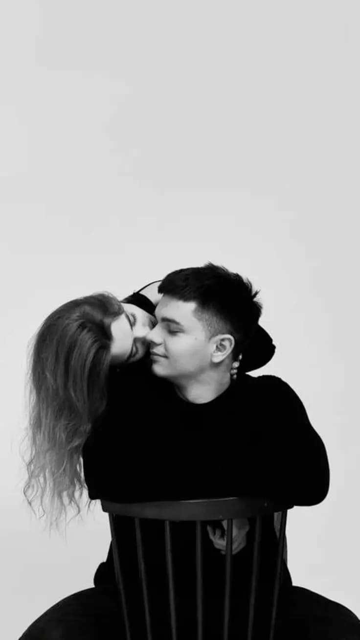 Пример фотографии: Monochrome Kiss II