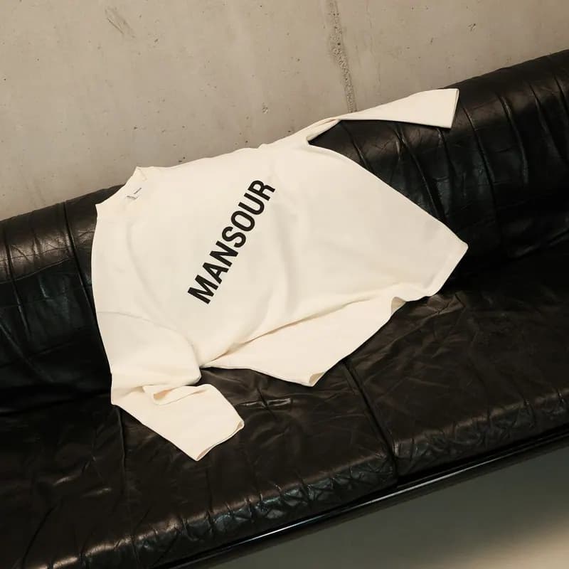 Пример фотографии: Tee on Leather